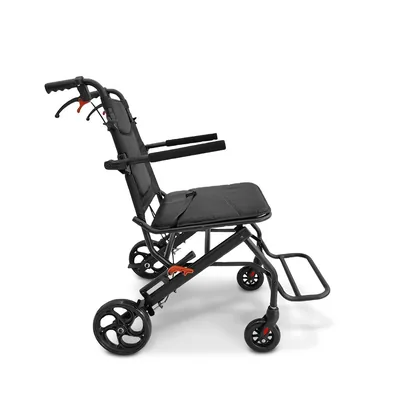 Foto 2: Cadeira de Transporte Dobrável Dellamed D90 Aço Carbono 100 — angulo