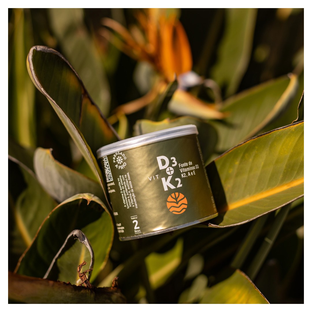 Foto 2: Vitaminas D3 + K2 + A + E — Vital Âtman — detalhe do produto