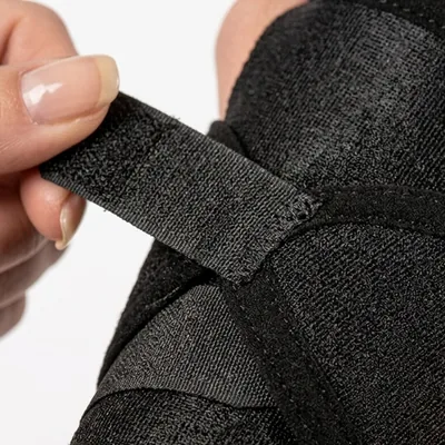 Foto 2: Munhequeira Bumerangue — Hidrolight — detalhe do produto