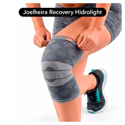 Foto 2: Joelheira Recovery Hidrolight com Suporte Patelar — uso
